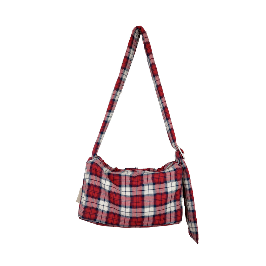 Picnic Scrunch iPad Kid Clinger in Red (adjustable) image 1