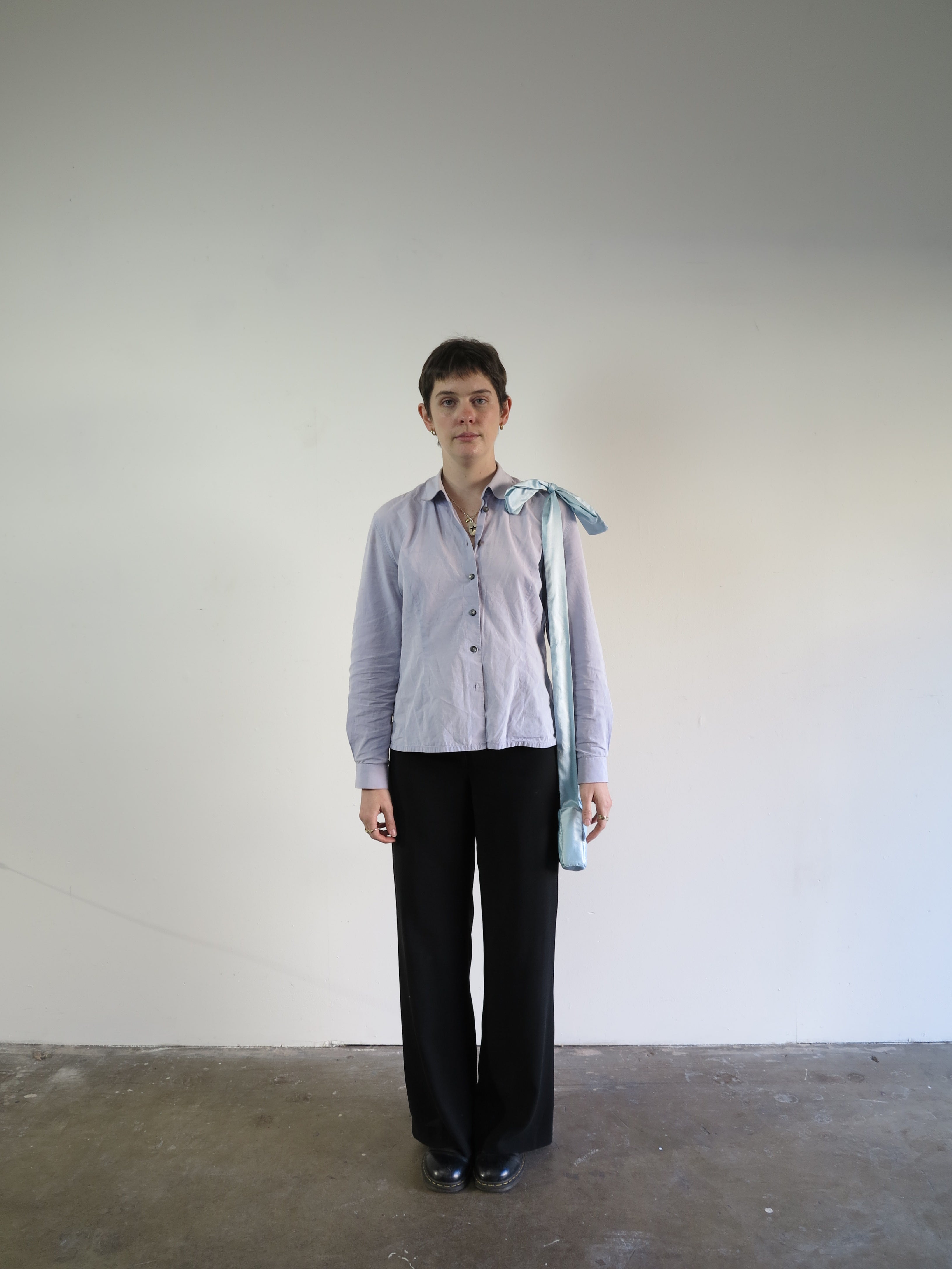 Tie Me Up Shoulder Clinger image 4