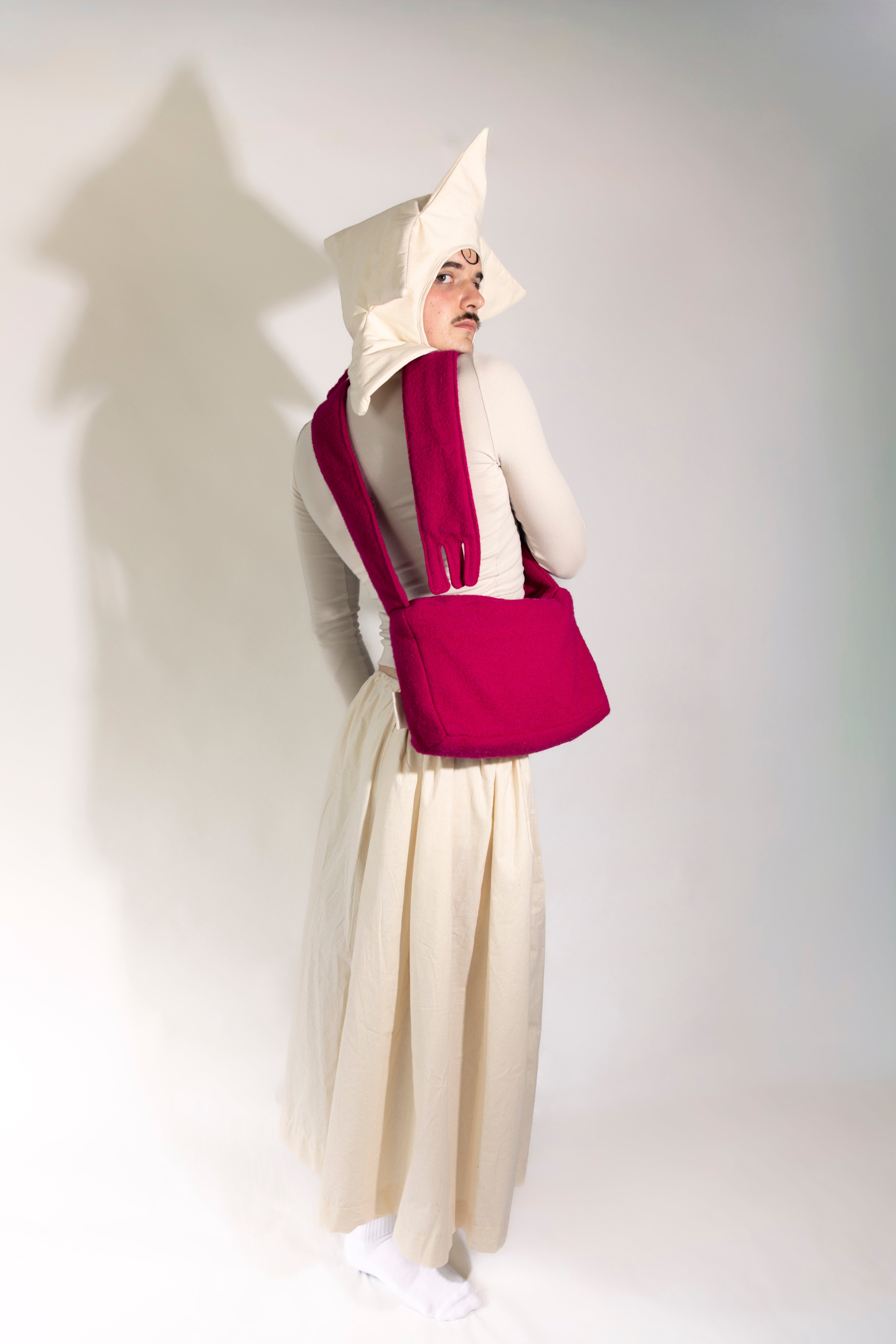 Wanda Scarf/Bag iPad Kid Clinger