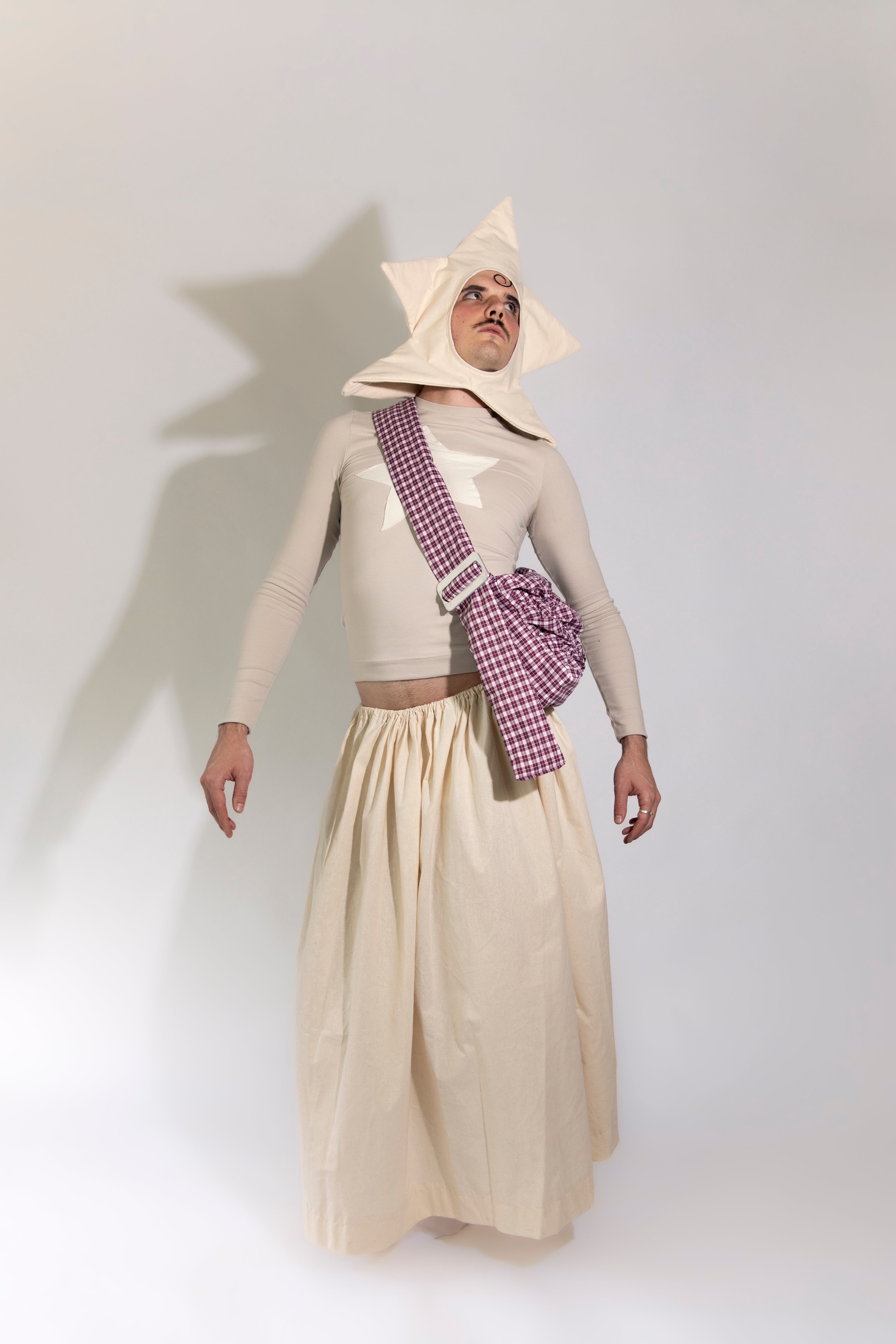 Picnic Scrunch iPad Kid Clinger in Maroon