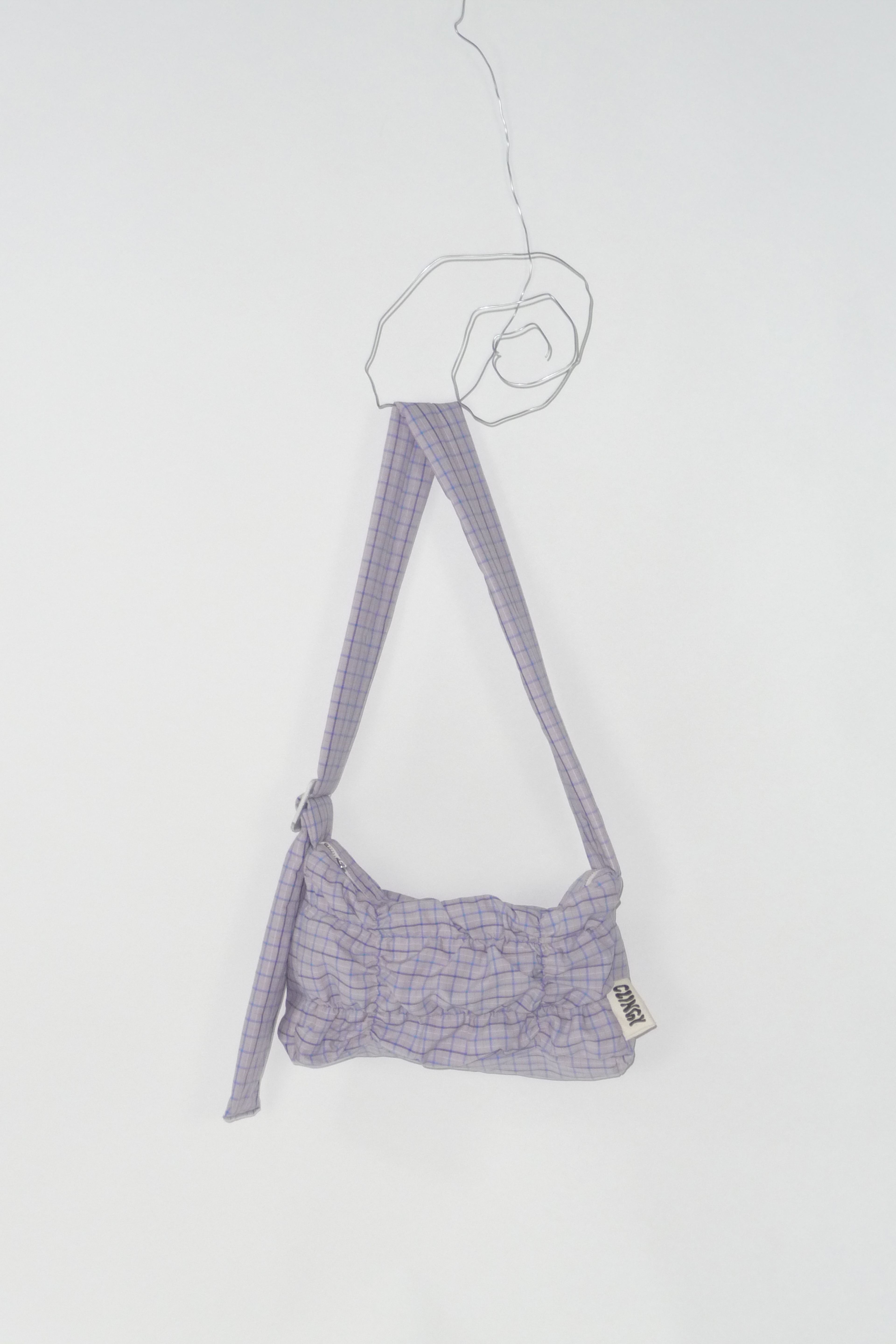 Picnic Scrunch iPad Kid Clinger in Lavender
