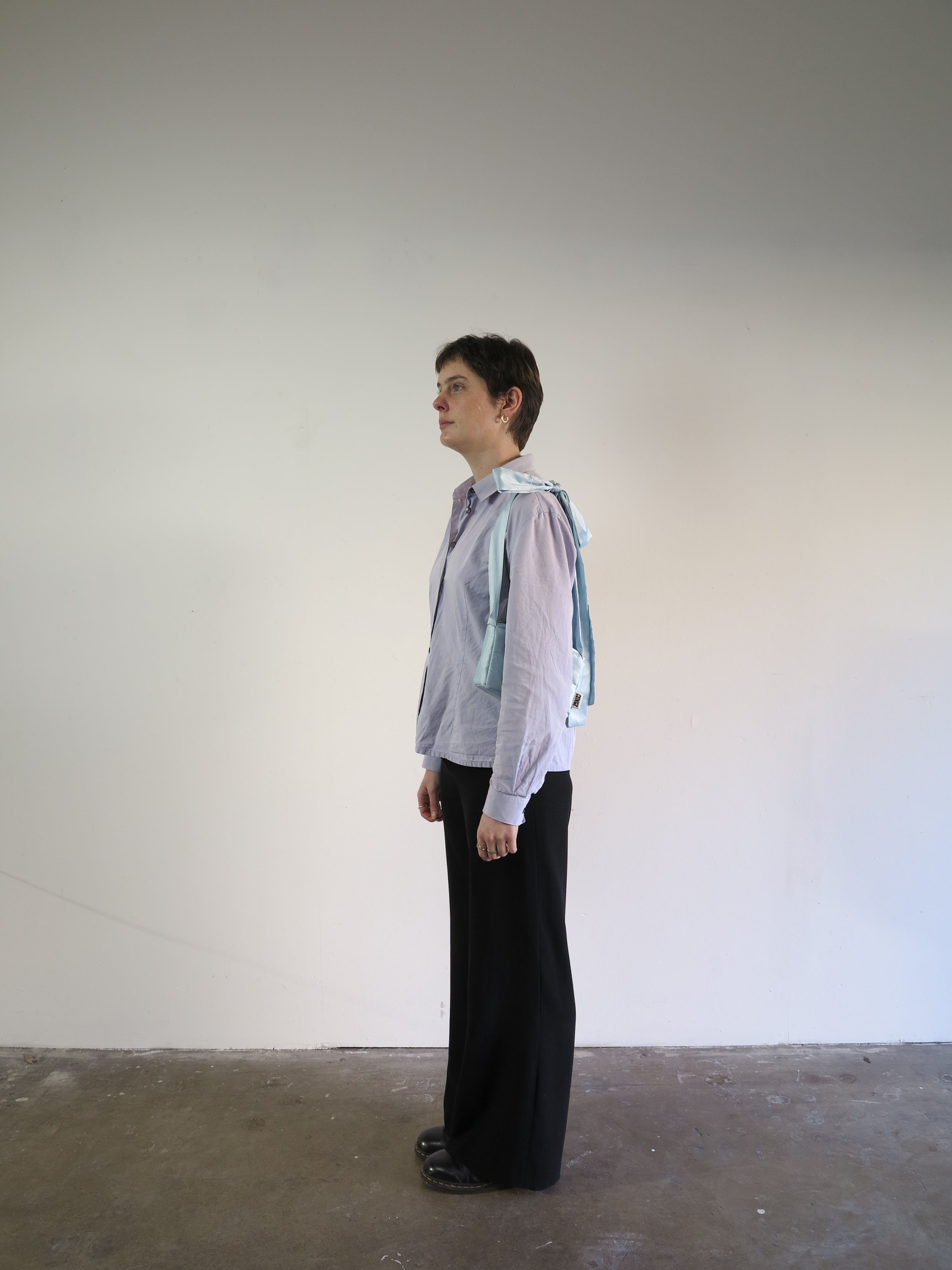Tie Me Up Shoulder Clinger image 3