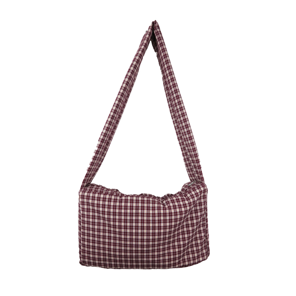 Picnic Scrunch iPad Kid Clinger in Maroon image 1
