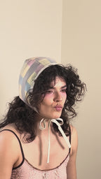 Transparent Bonnet
